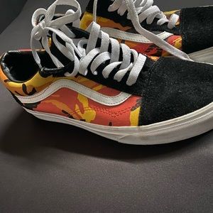 Unisex vans